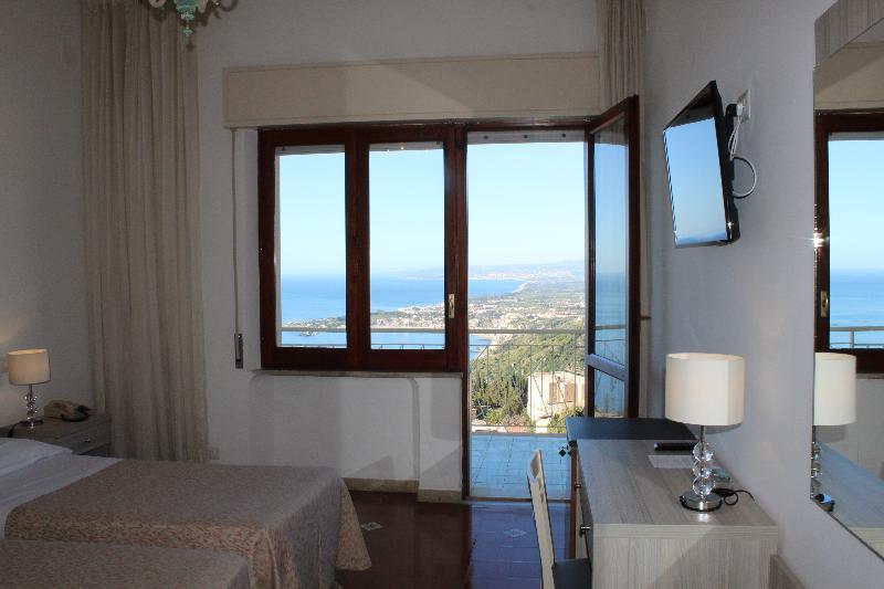 Mediterranée 4* Taormina